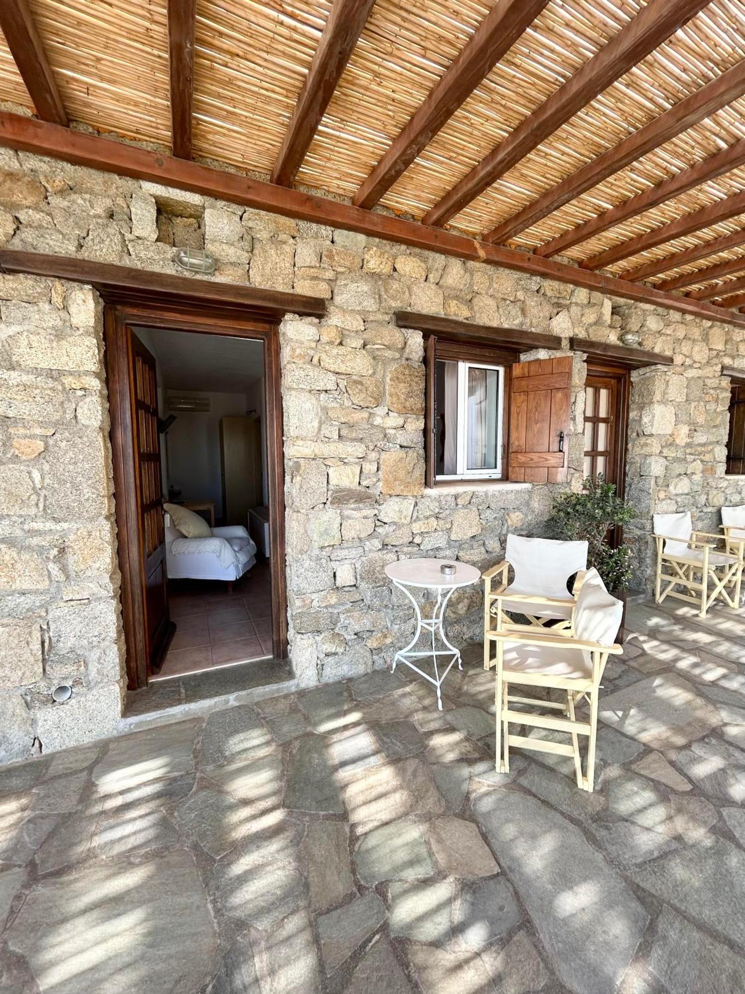 Fos Apartments Mykonos Agios Ioannis Diakoftis Bilik gambar